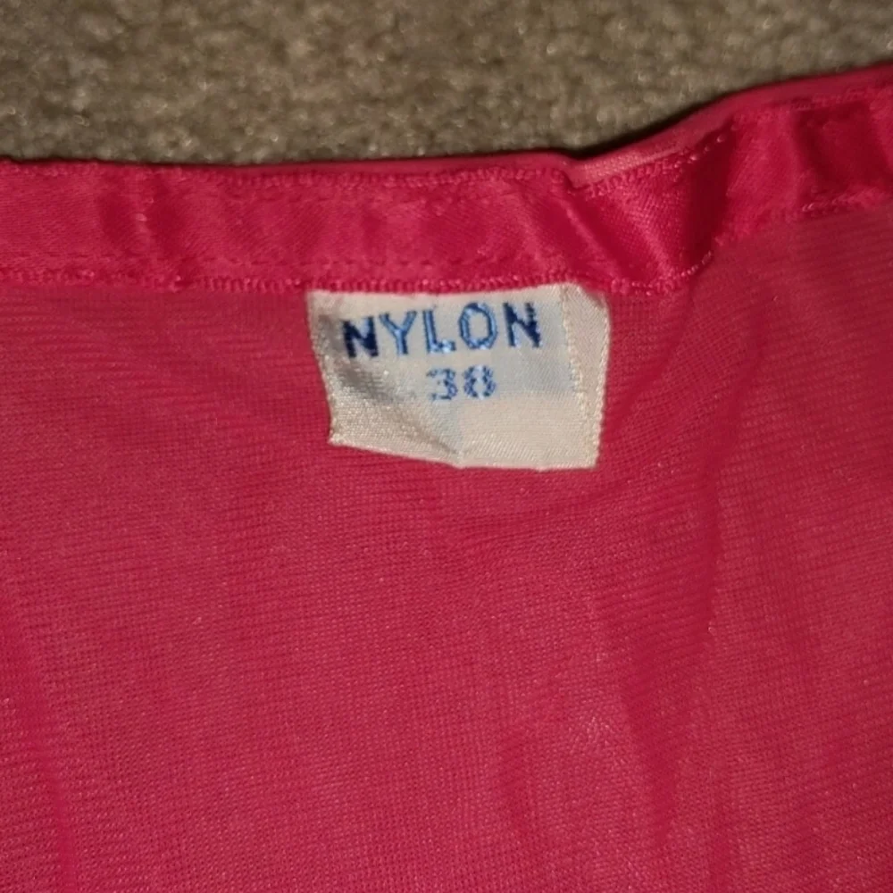 Vtg 40s Nightgown sz 38 nylon sheer peignoir lace embroidered red lace ruche - Picture 5 of 7